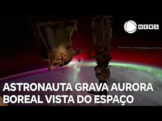 Astronauta grava aurora boreal vista do espaço