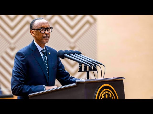 ⁣Perezida Kagame yasabye abayobozi barahiye gukorana neza hagati yabo anenga inama za buri munsi