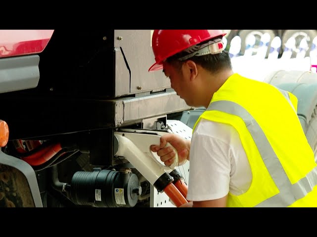 ⁣High-power charging stations boost electric truck use in Yunnan