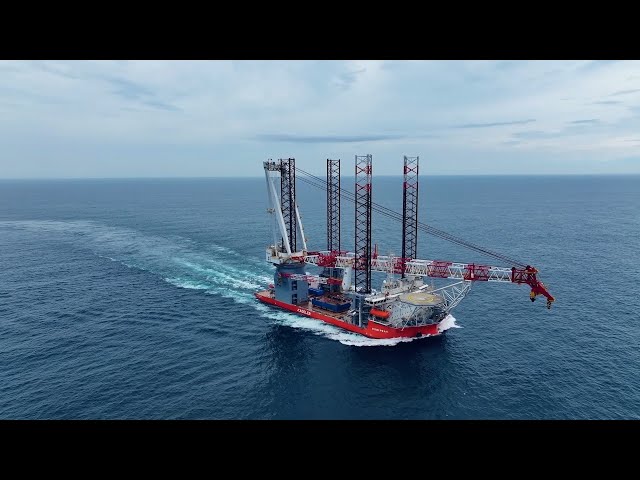 ⁣World-leading jack-up offshore wind installation vessel debuts in E China