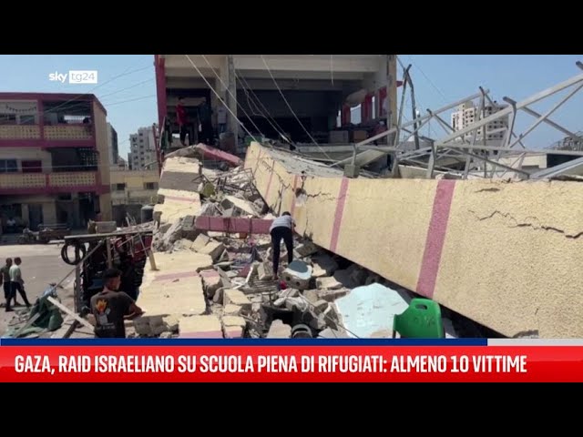 ⁣Gaza, raid israeliano su scuola: almeno 10 vittime