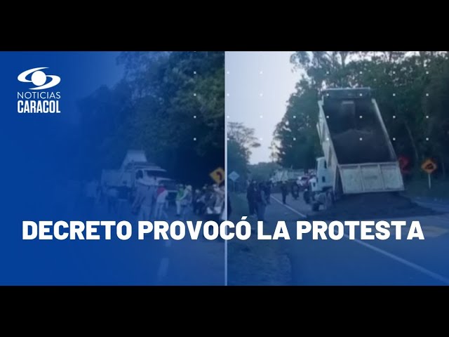 ⁣Vía Panamericana permanece cerrada por bloqueo de indígenas