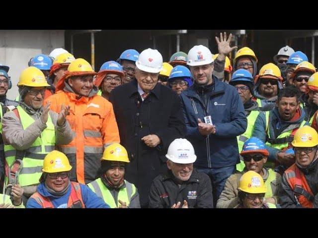 ⁣Mario Kreutzberger visita obras del futuro Instituto Teletón en Rancagua