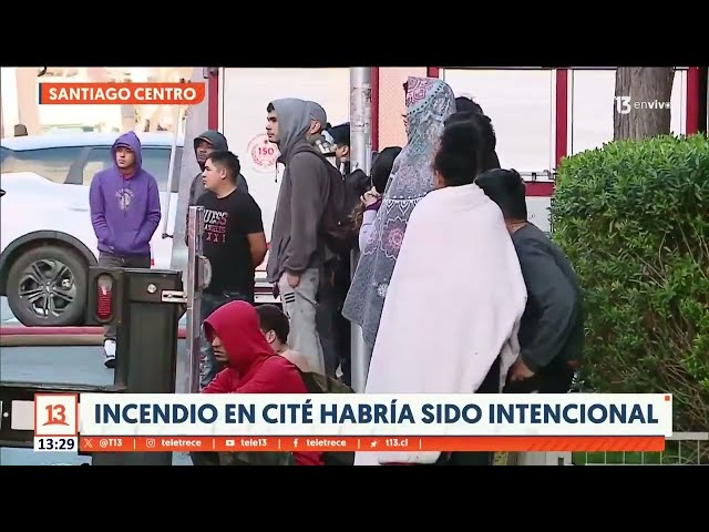 ⁣Incendio en cité de Santiago Centro: recinto había sido tomado por extranjeros