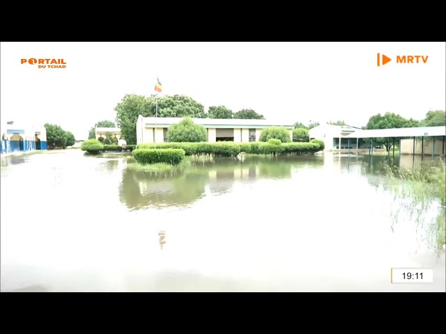 ⁣INONDATIONS - L'hôpital Gozattor dans le 10ème Arrondissement est une île au milieu de flaques 