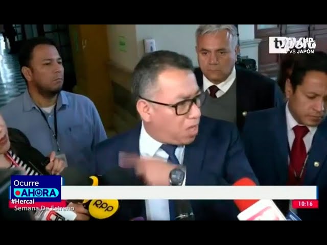 Darwin Espinoza amenaza a periodista: "voy a denunciarlos por hablar estupideces"