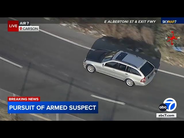 ⁣FULL CHASE: Police chase possibly armed suspect in Mercedes through South Bay area