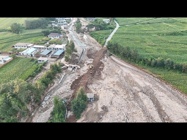 ⁣Des efforts de réparation en cours après de graves inondations dans la province du Liaoning