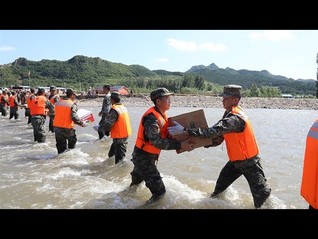 ⁣Poursuite des secours après de graves inondations à Huludao dans la province chinoise du Liaoning