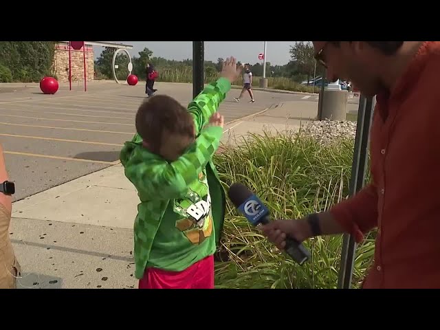 ⁣Metro Detroit students excited for new school year