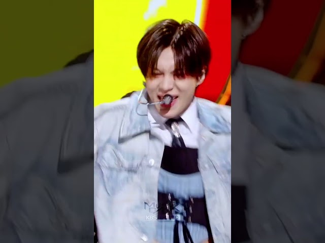 ⁣Horizon - TAEMIN 태민 #Horizon #TAEMIN #태민 #Shorts #MusicBank | KBS WORLD TV