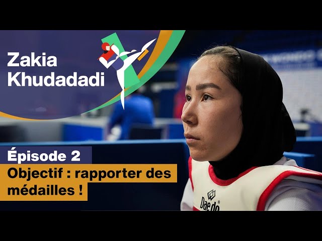 ⁣Pour vivre les Jeux... Zakia Khudadadi doit remporter des médailles ! (série 2/4) • FRANCE 24