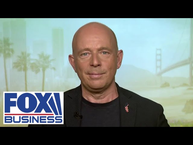 ⁣'TERRIFYING’: Hilton says threats to free speech in US isn’t happening…yet