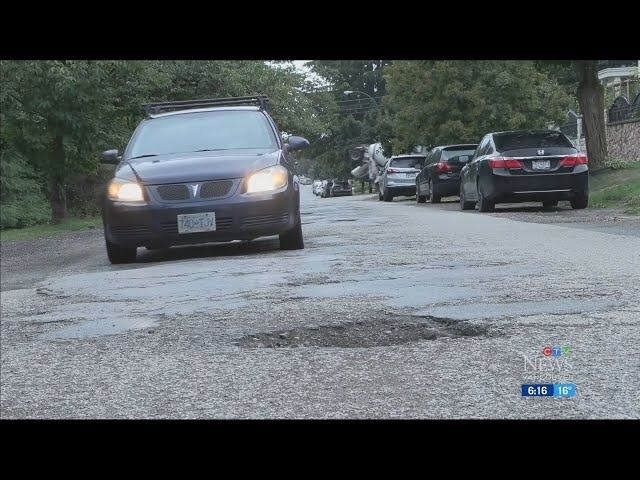 ⁣Crumbling road in Vancouver is in such a bad shape, it's considered the city's worst