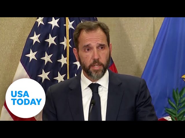 ⁣DOJ fights to reopen classified documents case against Trump | USA TODAY