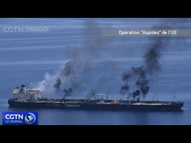 ⁣Les Houthis du Yémen bloquent les efforts de sauvetage du pétrolier en feu en mer Rouge