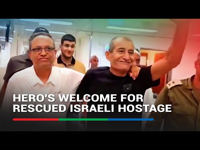 ⁣Israeli hostage receives hero welcome after being rescued from Gaza captivity | ABS-CBN News