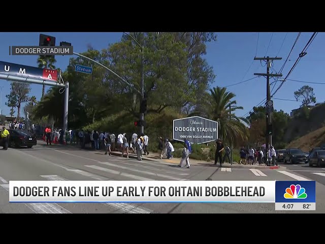 ⁣Dodger fans wait all day for free Shohei Ohtani Bobblehead