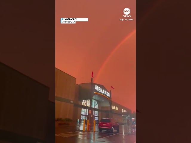 ⁣Rainbow and lightning meet in Minnesota skies during storms