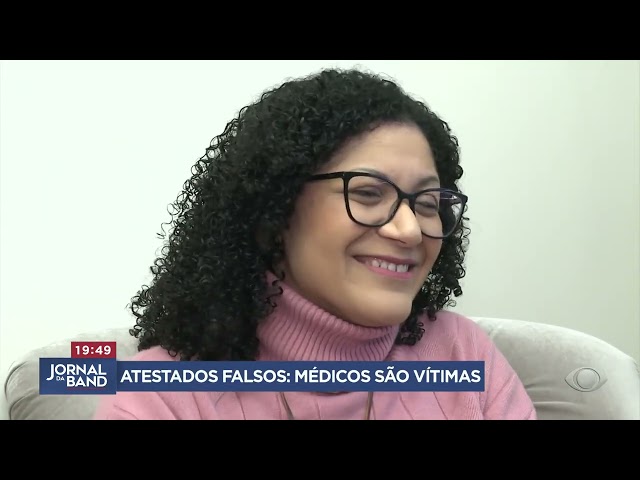 ⁣Polícia investiga quadrilhas de quem falsifica atestados médicos