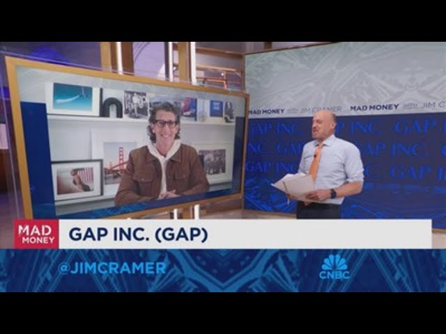 ⁣GAP CEO Richard Dickson sits down with Jim Cramer