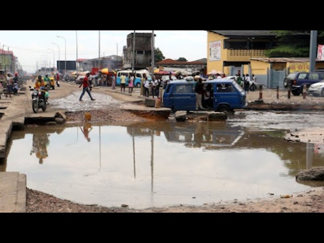 ⁣Rehabilitation de routes à Kinshasa