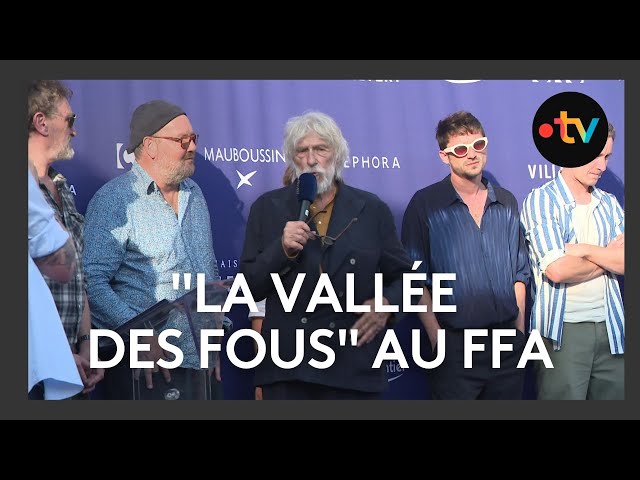 ⁣Jean-Paul Rouve et Pierre Richard présentent "La vallée des fous" au FFA