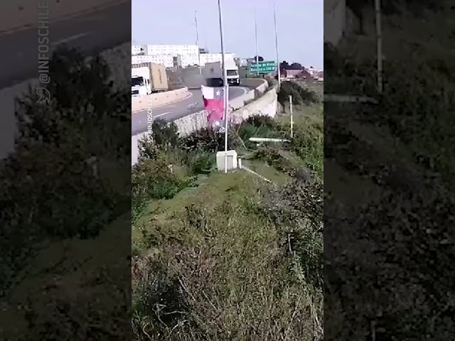 Camión sin conductor en plena carretera tras problemas en los frenos