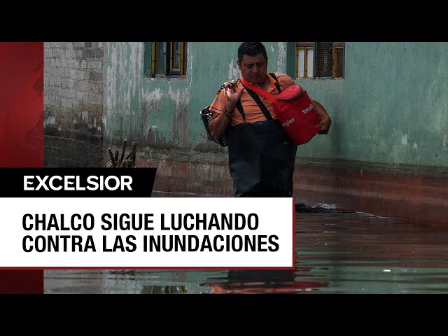 ⁣Baja muy poco el nivel de agua en Chalco por inundaciones