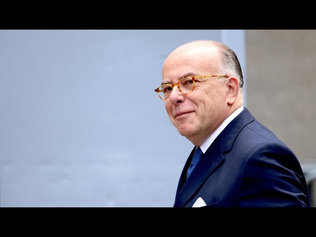 ⁣Choix du Premier ministre : l'hypothèse Bernard Cazeneuve agite la gauche • FRANCE 24