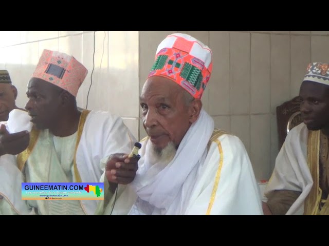 ⁣Grande mosquée de Bambéto : les bénédictions du Cheick Bachir Gahira, érudit de Salambandé (Mali)