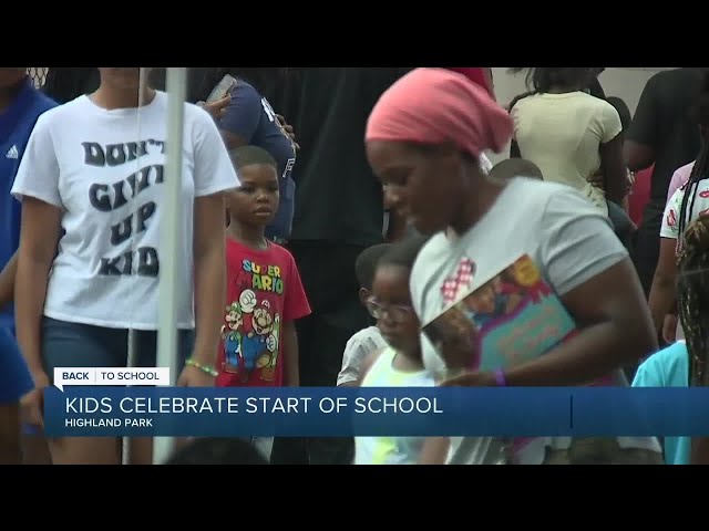 ⁣Highland Park celebrates the start of school