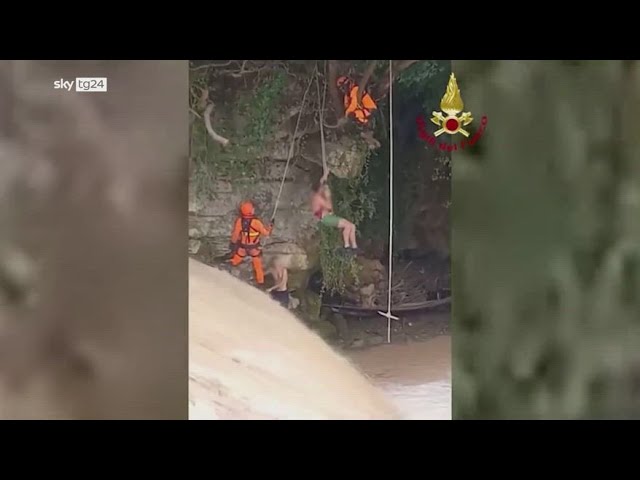 ⁣Due giovani salvati da piena torrente Agno nel Vicentino