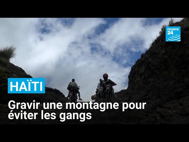 ⁣Haïti : pour éviter les gangs armés, des habitants risquent leur vie dans la montagne