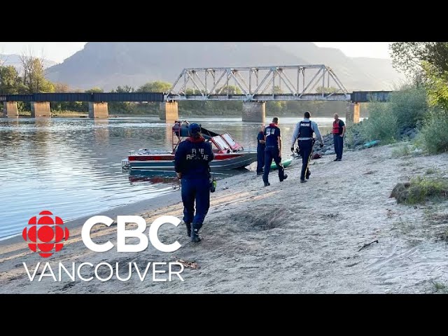 ⁣Kamloops, B.C., first responders search for person in Thompson River