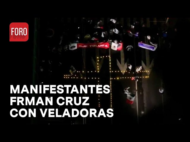 Manifestantes forman cruz con veladoras a las afueras de la Magdalena Mixhuca - Las Noticias