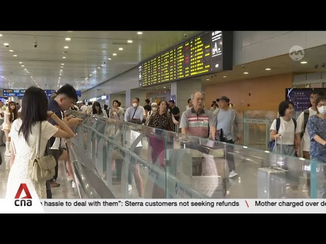 Spike in number of foreign tourists to China during summer travel season