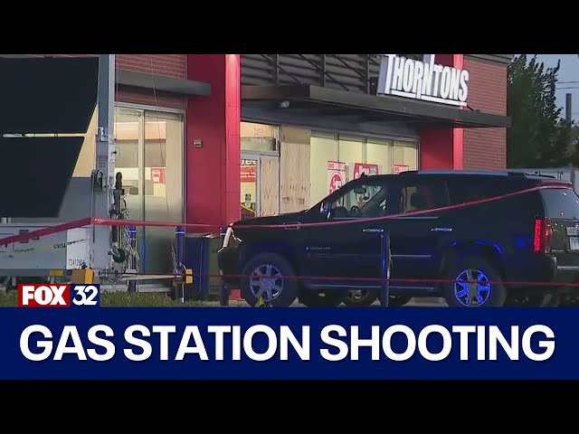 ⁣Gunmen open fire in Chicago gas station, leaving 2 employees and another man wounded