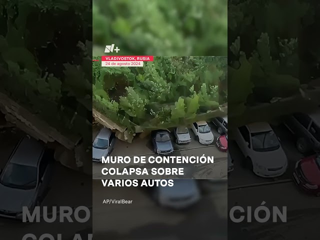 ⁣Muro de contención colapsa y aplasta a varios autos #nmas #shorts #rusia