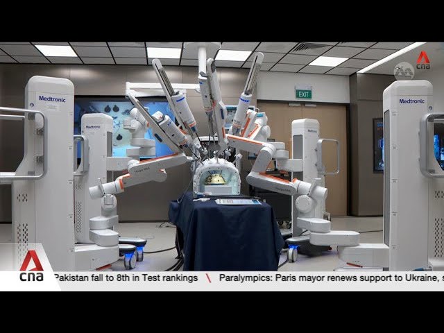 ⁣Medical professionals can access robotics, AI technologies at Medtronic's expanded facility