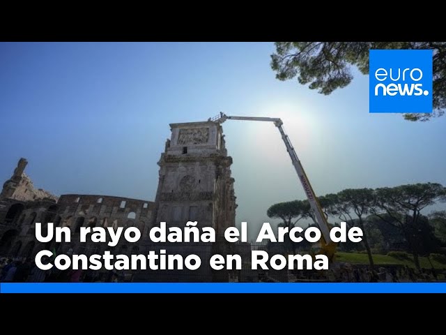 ⁣Chaparrón en Roma: un rayo daña el Arco de Constantino y se desprenden algunos fragmentos