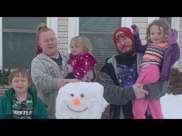 ⁣Family of 12 needs a home after Aurora house fire