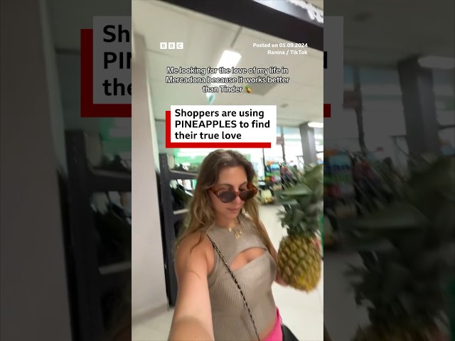 ⁣Supermarket shoppers in Spain using pineapples to find love. #Spain #Pineapple #BBCNews