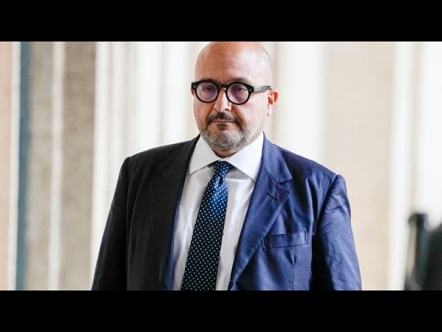 ⁣Italian culture minister apologises to wife and PM Giorgia Meloni over scandalous love affair