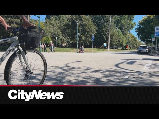 ⁣Study backs ‘rolling stop’ for bikes at B.C. intersections