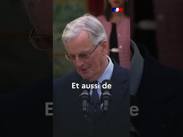 ⁣#PremierMinistre | Passation de pouvoir entre Gabriel Attal et Michel Barnier.