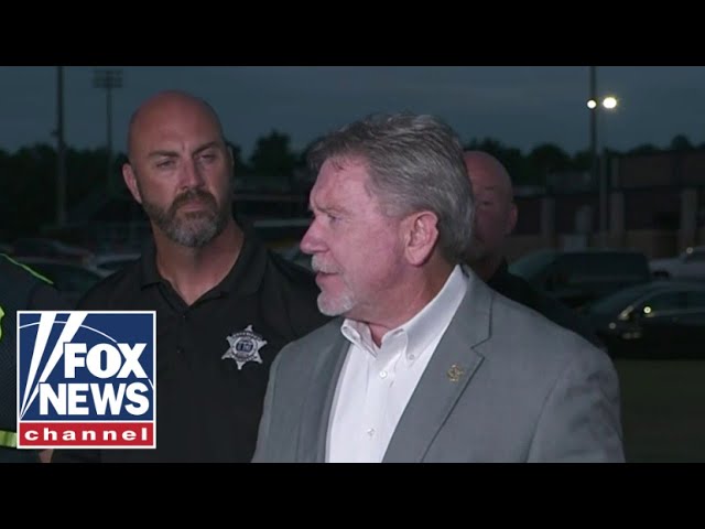 ⁣Father of suspected Georgia high school gunman arrested