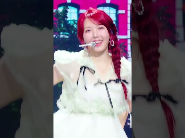 Wavy - YERIN #Wavy #YERIN #예린 #Shorts #MusicBank | KBS WORLD TV