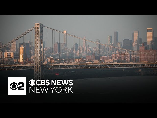 Fuel spill snarls traffic on George Washington Bridge, Cross Bronx Expressway