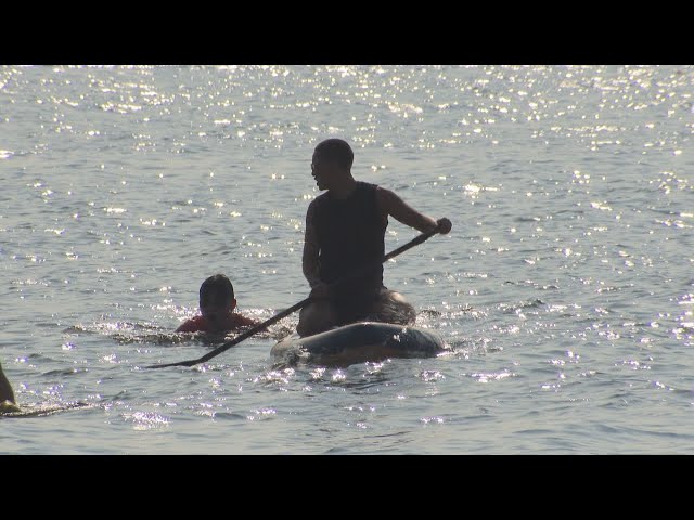 ⁣South Riverdale hosts Toronto's first gender-diverse open water swim program